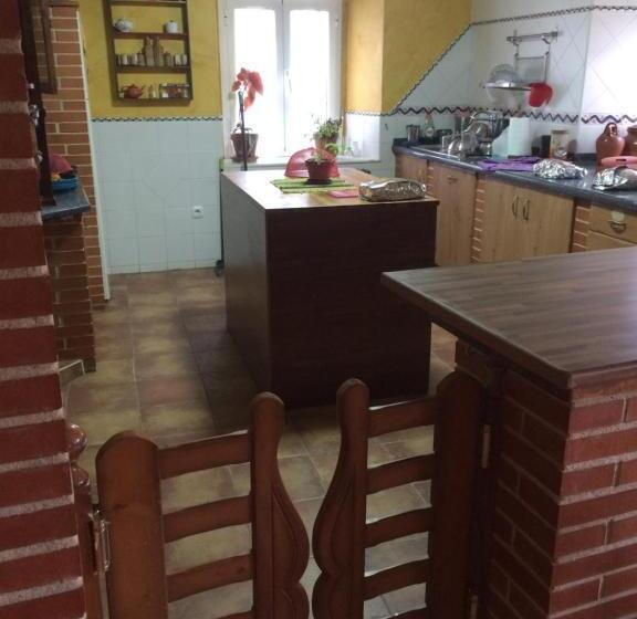 ホテル Rural La Rosa De Los Tiempos