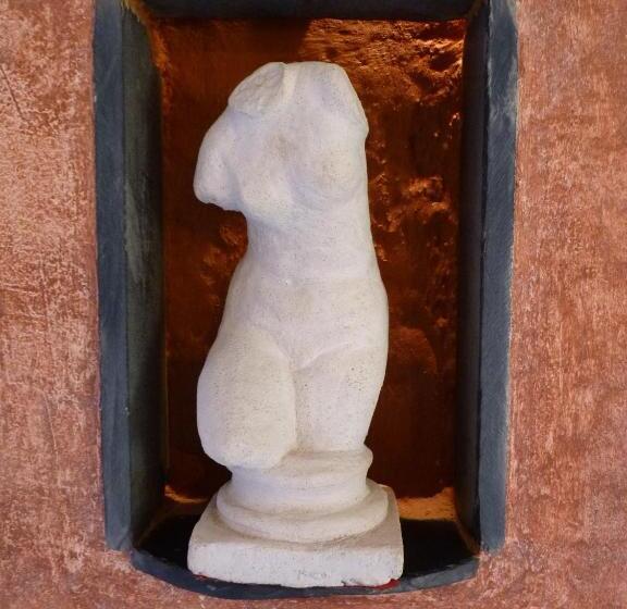 ホテル Rural La Rosa De Los Tiempos