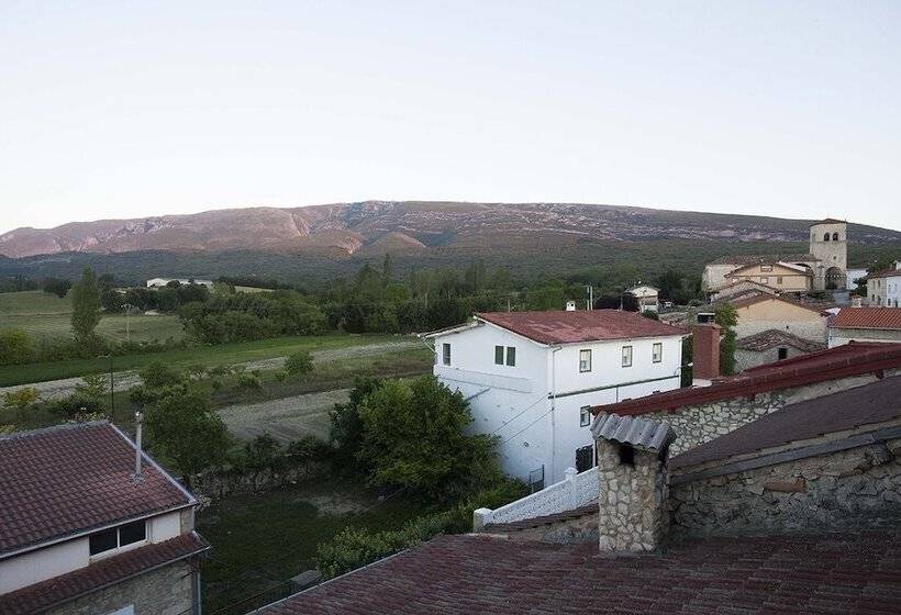 Отель Rural La Torre De Bisjueces