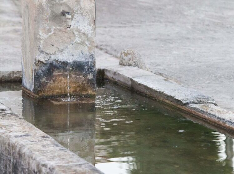 Отель Rural La Torre De Bisjueces