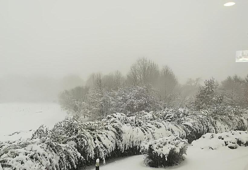 בית מלון כפרי Santuario Urkiola