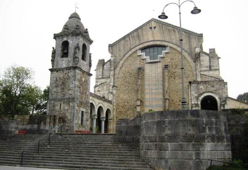 בית מלון כפרי Santuario Urkiola