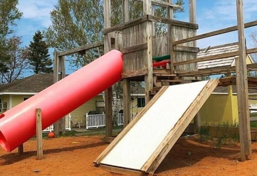 فندق Shining Waters Cottages