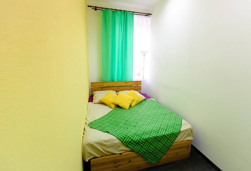 ホテル Teplo   Hostel