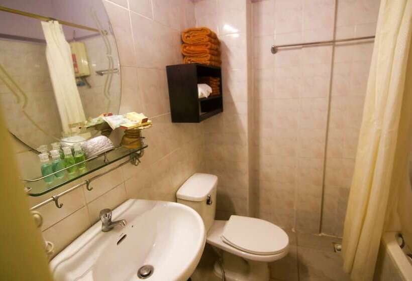 ホテル Travellerhome Angkor