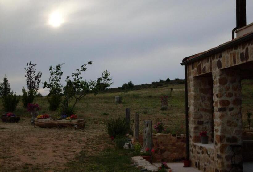 ホテル Valdelinares