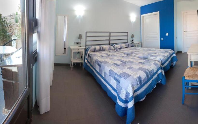 ホテル Valdelinares