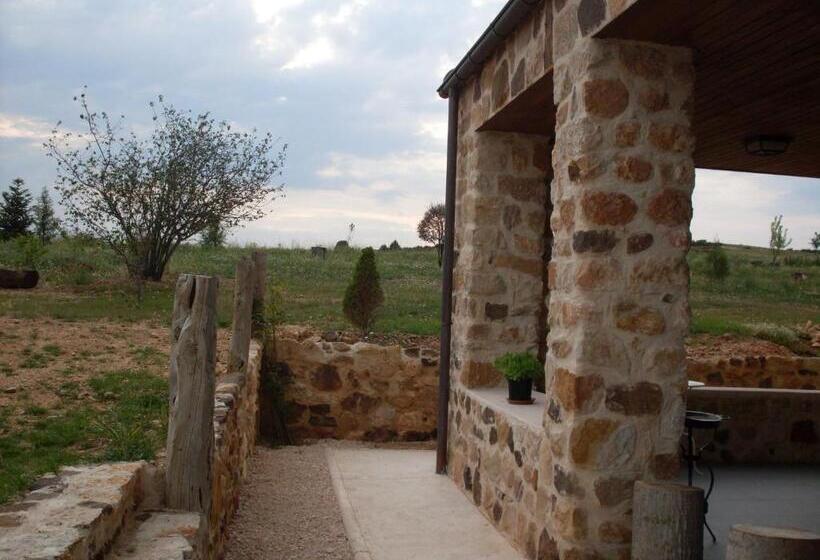 ホテル Valdelinares