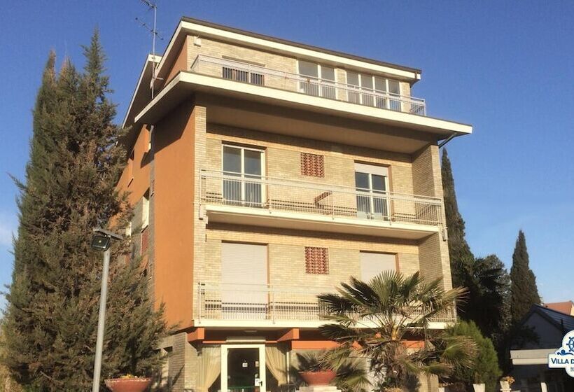 ホテル Villa Del Mare