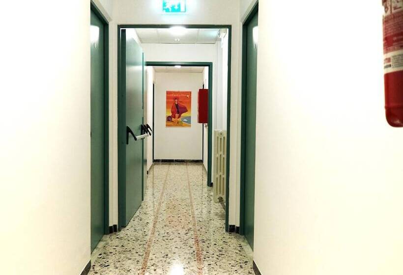 ホテル Villa Del Mare