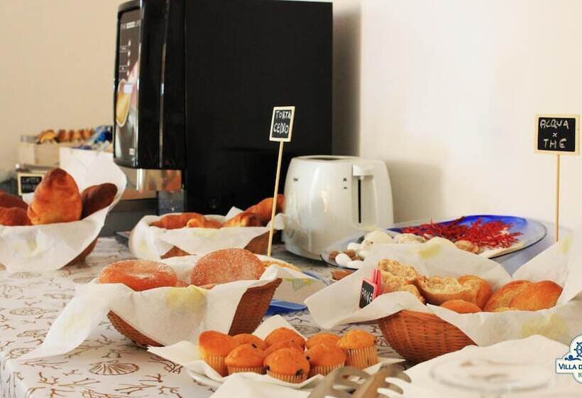 ホテル Villa Del Mare