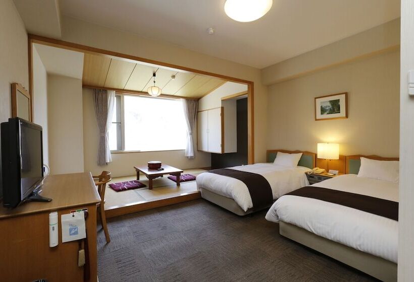 호텔 Yuyado Kuttari Onsen Lake Inn