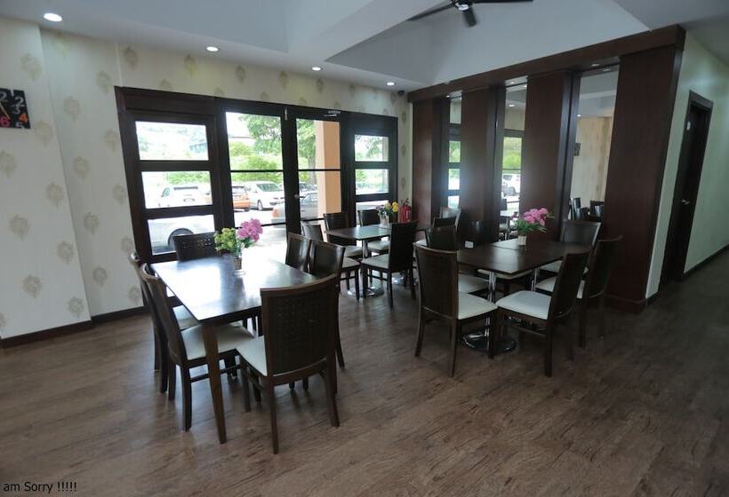 Jam Hotel Near Erl Salak Tinggi Sepang