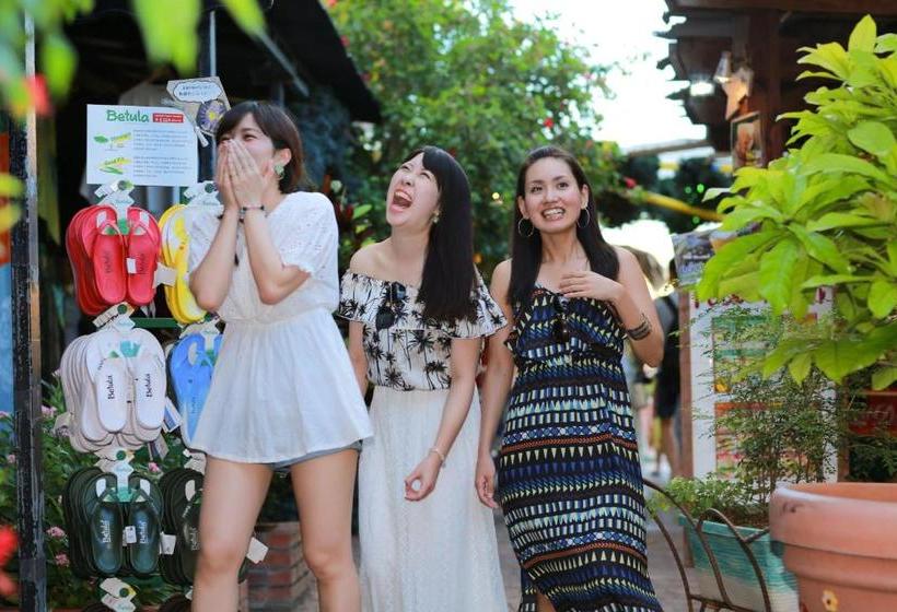 Kariyushi Condominium Resort Chatan Marina Bay Mihama