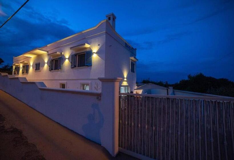 La Caletta Bed And Breakfast