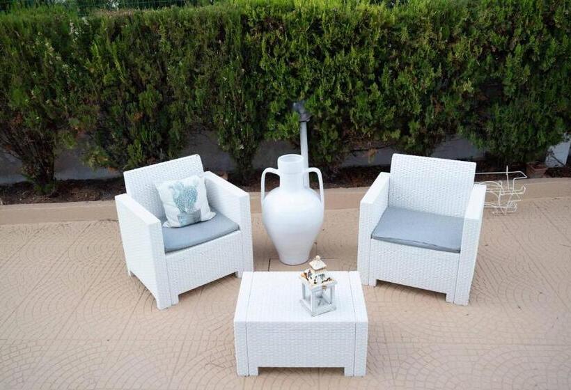 La Caletta Bed And Breakfast