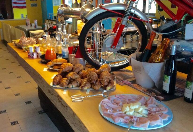 La Quercia Hotel Con Ristorante