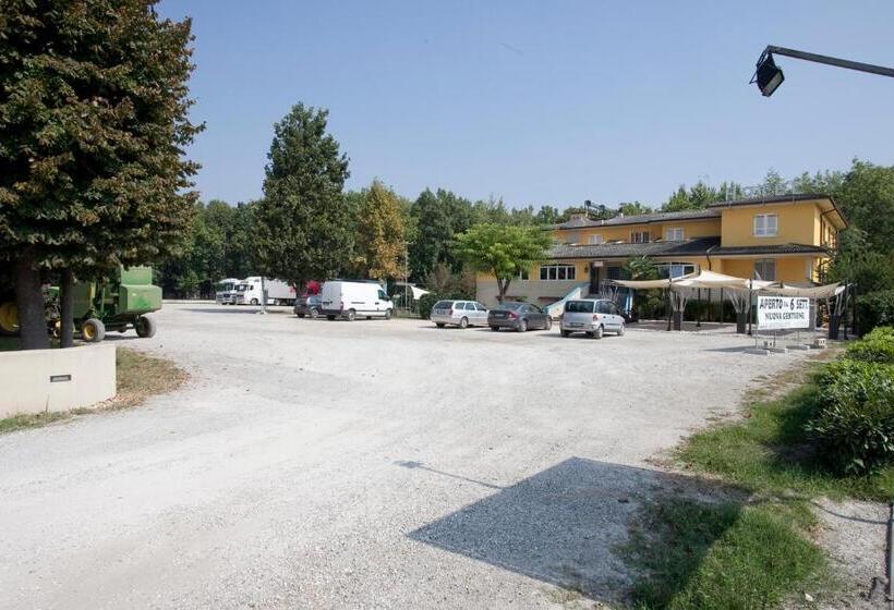 La Quercia Hotel Con Ristorante