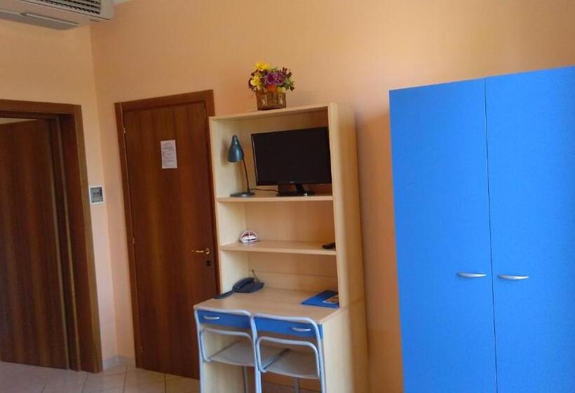 La Quercia Hotel Con Ristorante