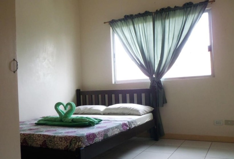 Our Melting Pot Tagaytay  Hostel