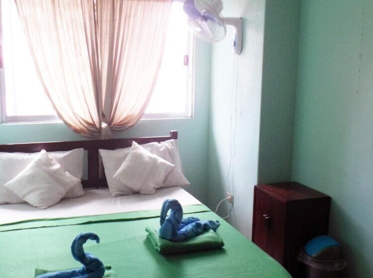 Our Melting Pot Tagaytay  Hostel