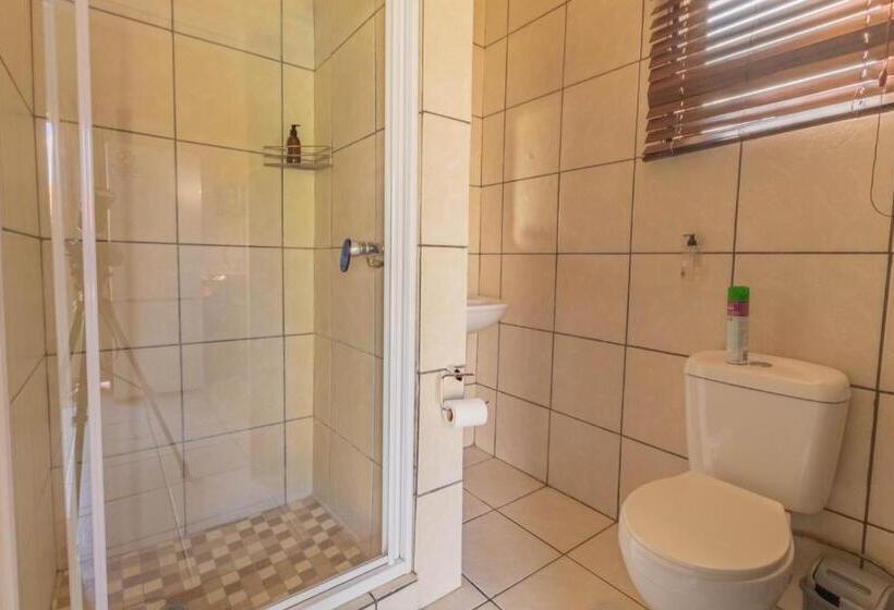 ペンション Angelica Guest House