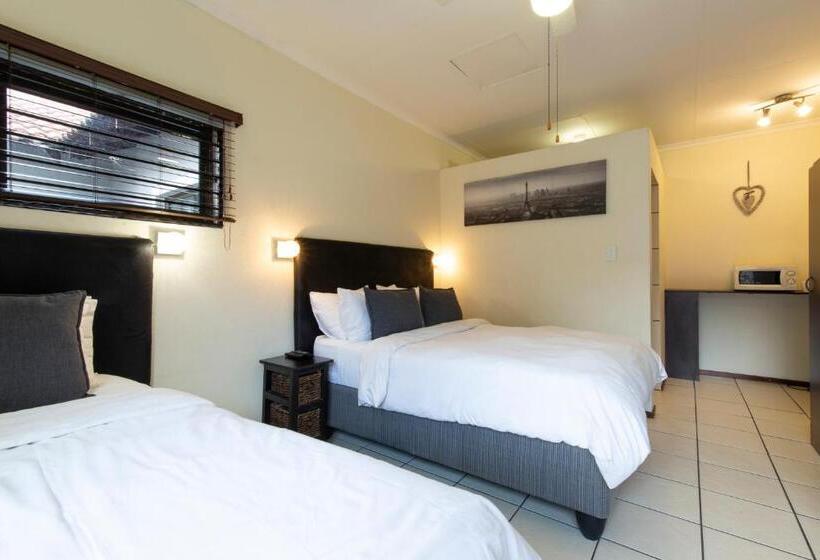 ペンション Angelica Guest House