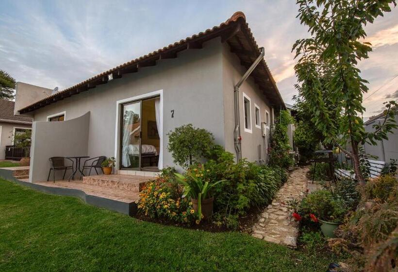 ペンション Angelica Guest House