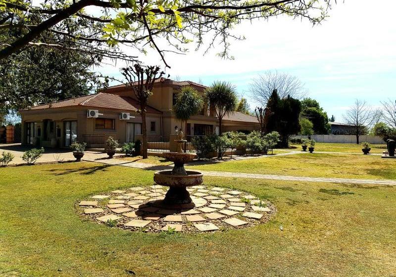 بنسيون Die Groen Akker