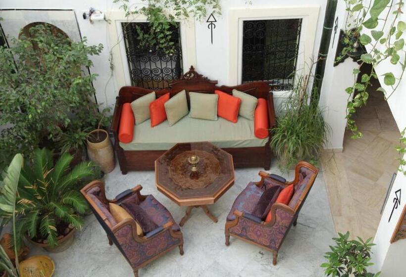 پانسیون El Patio Courtyard House