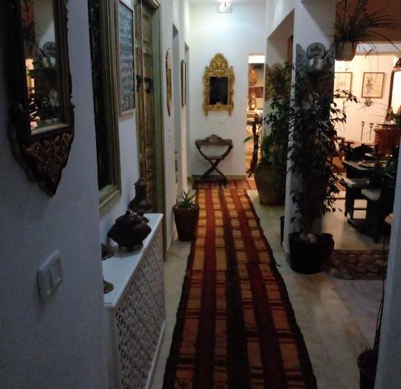 پانسیون El Patio Courtyard House