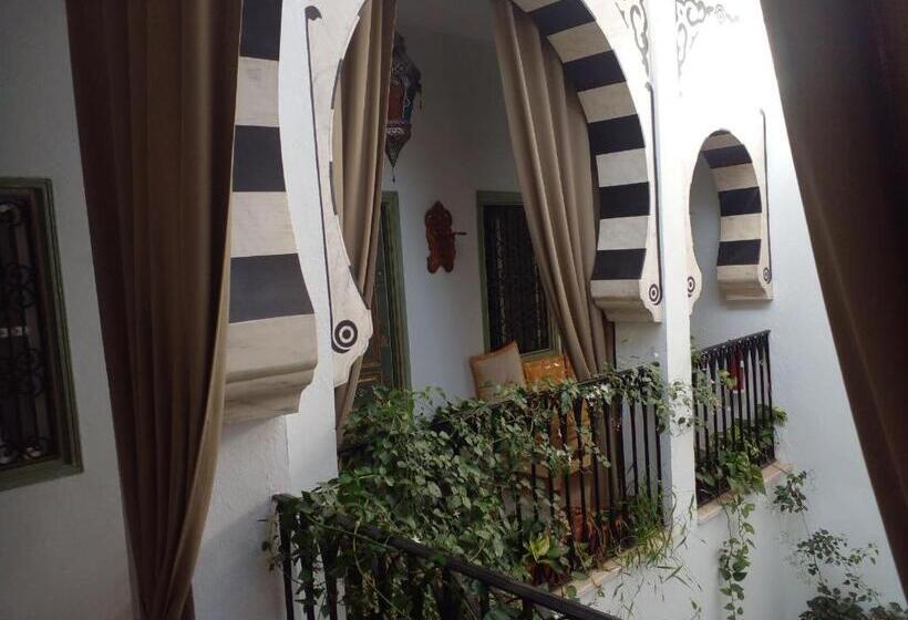 پانسیون El Patio Courtyard House