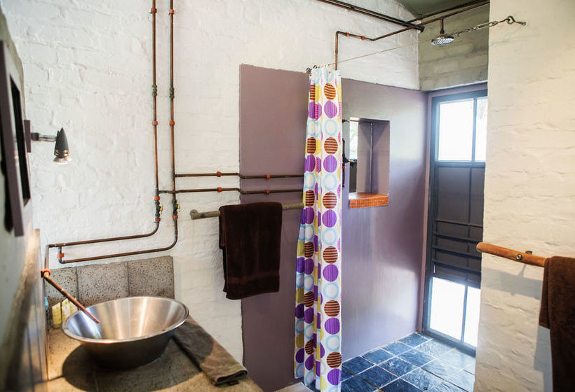 بنسيون Essere Lodge