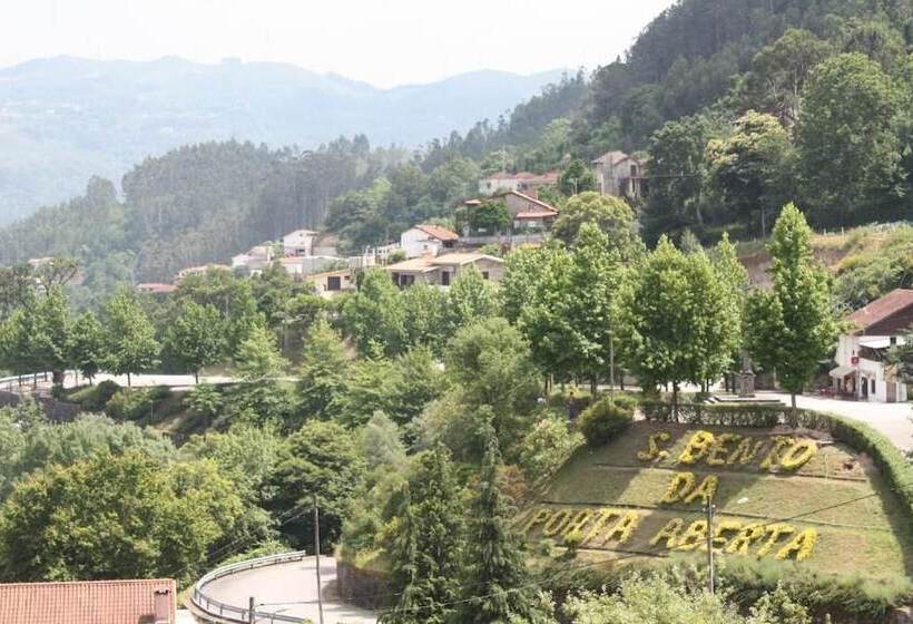 بنسيون Cantinho Das Oliveiras