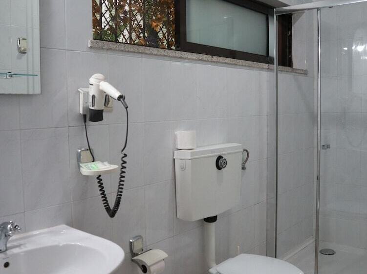 بنسيون Cantinho Das Oliveiras