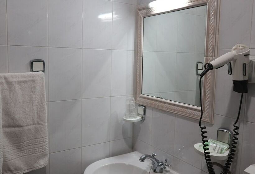 بنسيون Cantinho Das Oliveiras