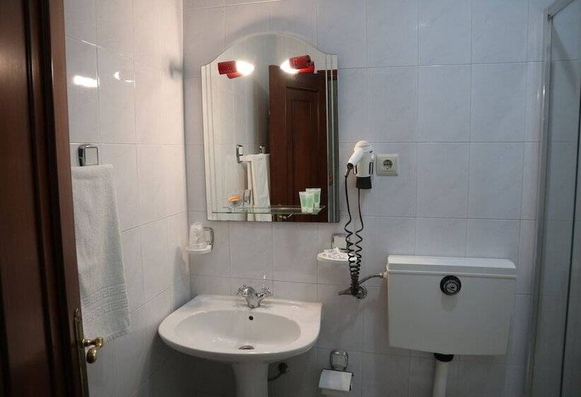 بنسيون Cantinho Das Oliveiras