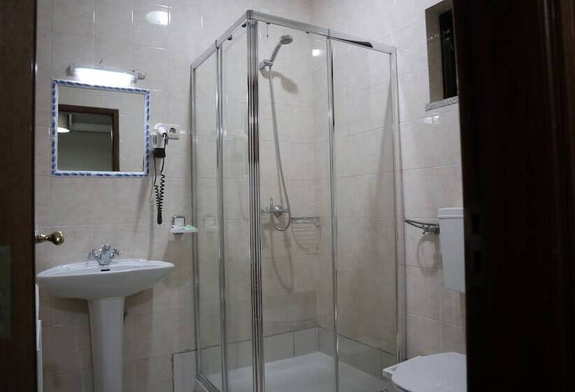 بنسيون Cantinho Das Oliveiras