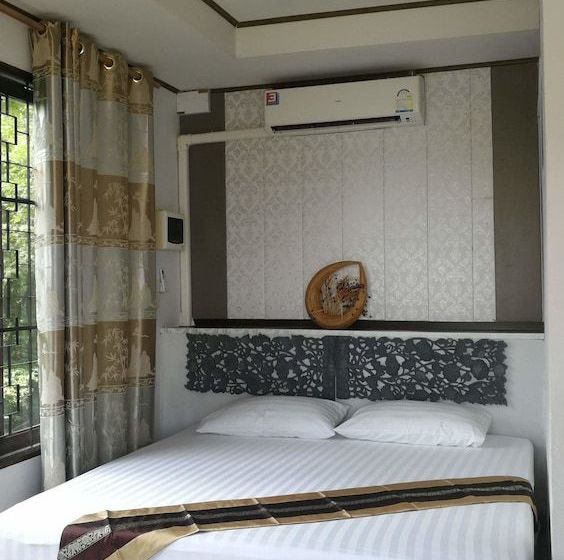 펜션 Lanta Mattia Bungalows And Resort