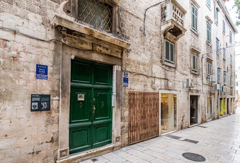 膳宿费 Palace Tartaglia