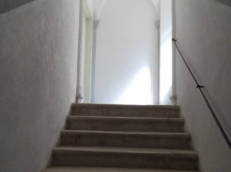 膳宿费 Palace Tartaglia