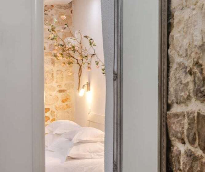 膳宿费 Palace Tartaglia