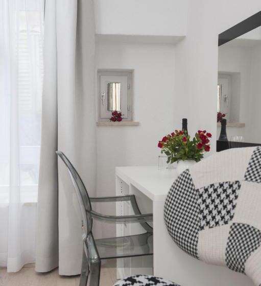 膳宿费 Palace Tartaglia