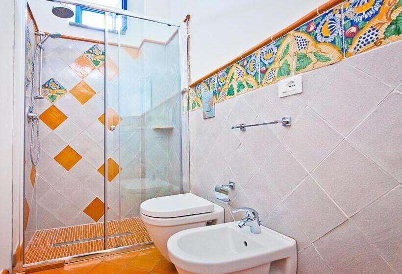 פנסיון Punta Sallustro Lipari