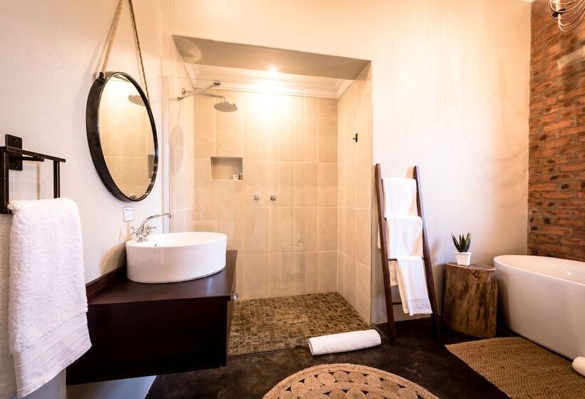 פנסיון The Hilton Bush Lodge