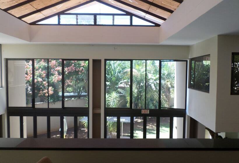 膳宿费 The Links Guest House