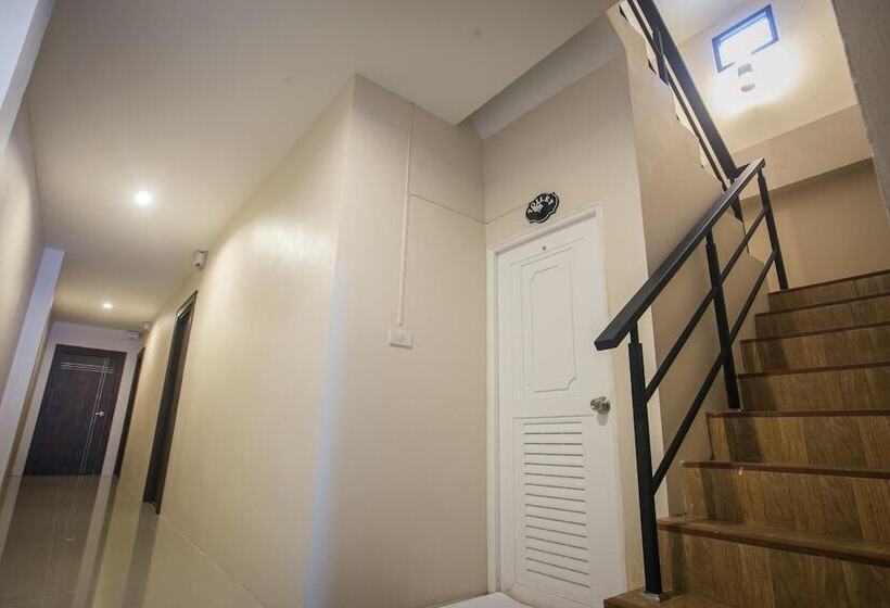 بنسيون The Sleep Phangnga