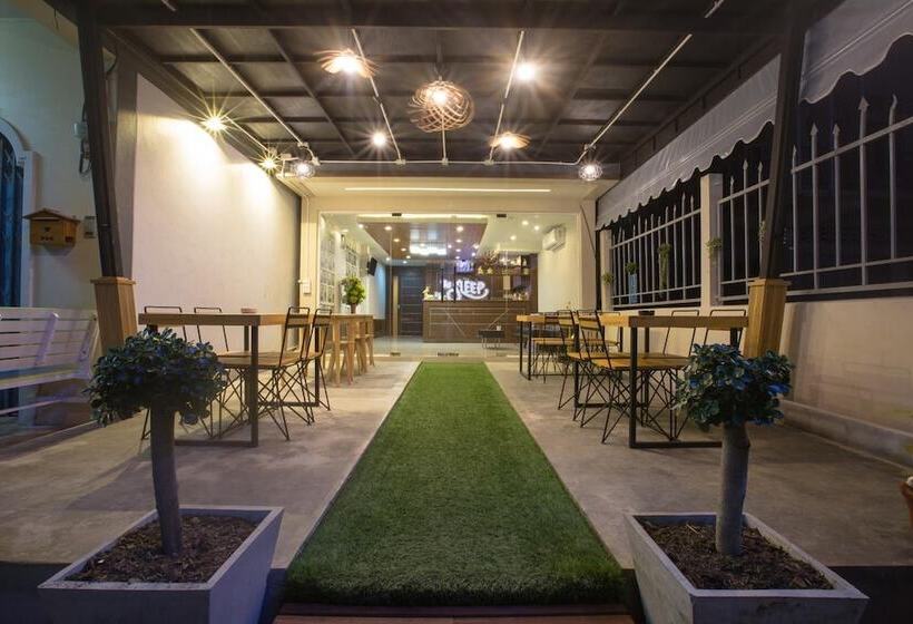 بنسيون The Sleep Phangnga