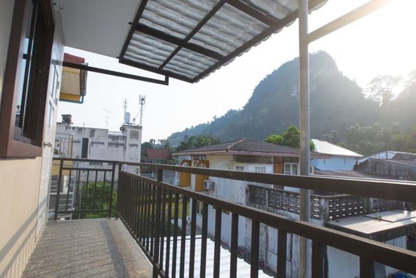 بنسيون The Sleep Phangnga