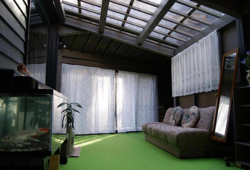 Pension Good Luck Takayama